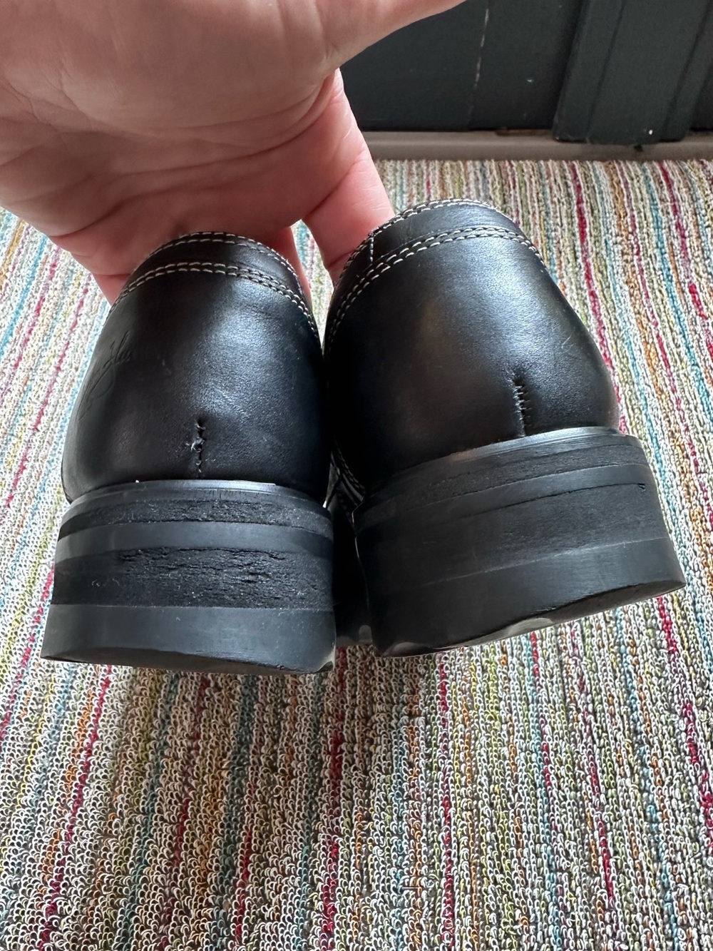 Fluevog VINTAGE EXCELLENT F-Shoe Angie black slip-on w/ contrast beige stitch -7 - Picture 6 of 16